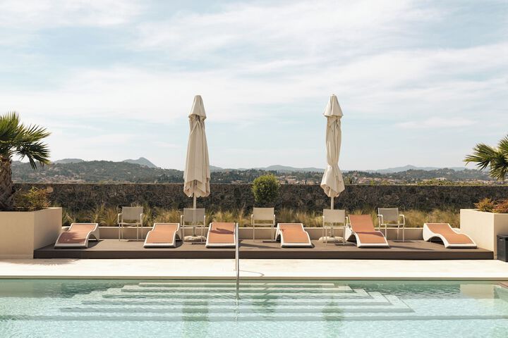 Pool 36 of 72