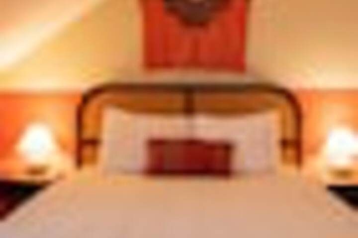 Room 17 of 126