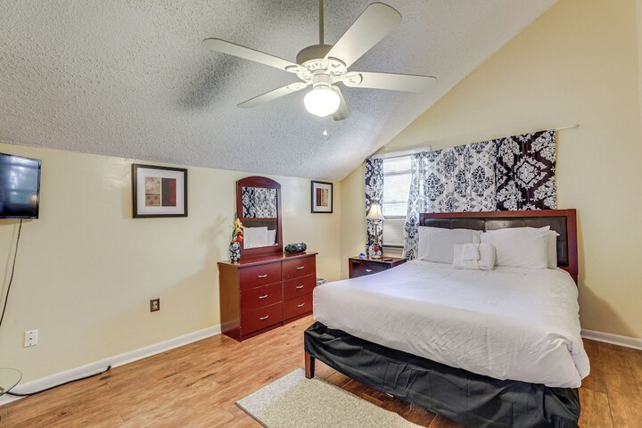 Room 7 of 53
