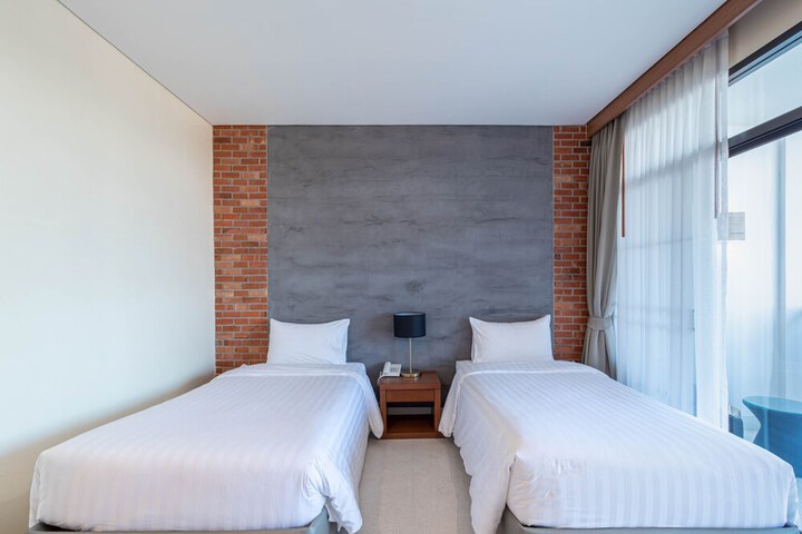Room 7 of 70