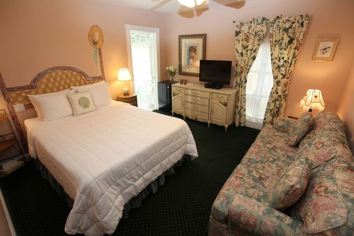 Room 43 of 68