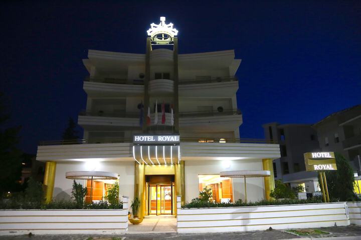 Front of property - evening/night