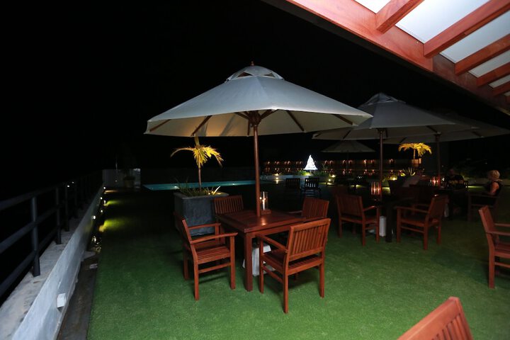 Terrace/Patio 42 of 44
