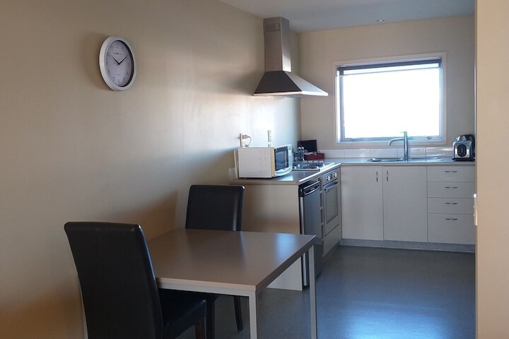 Room 6 of 24