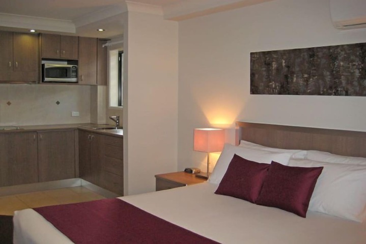 Room 2 of 26