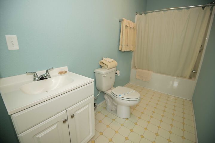 Room 29 of 37