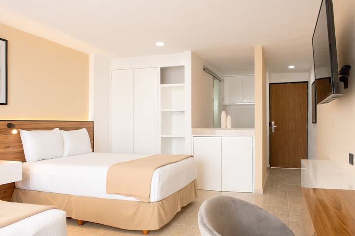 Room 8 of 39