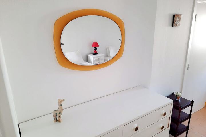 Room 30 of 118