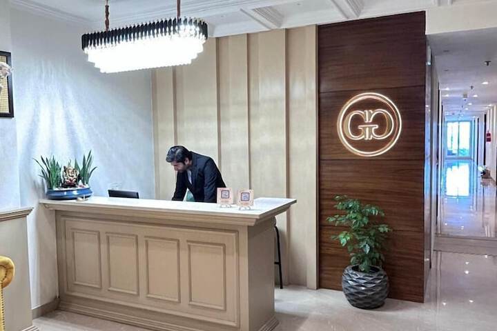 GREEN GARDEN CAFE & HOTEL