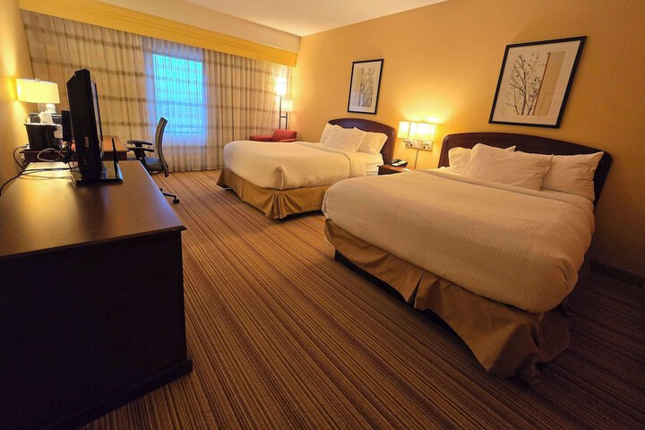 Room 54 of 135