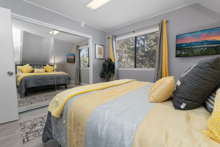 Room 6 of 35