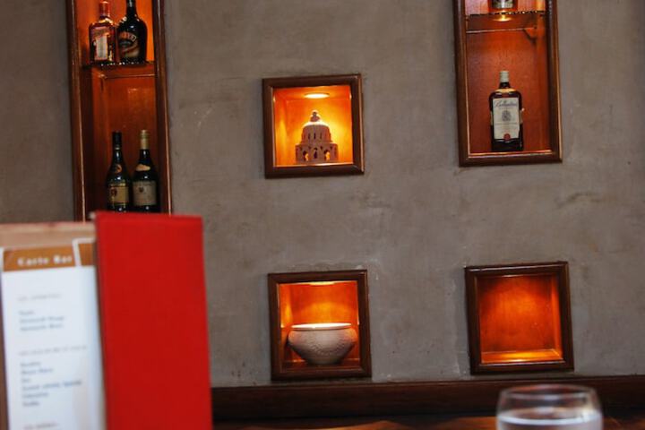 Dining 82 of 148