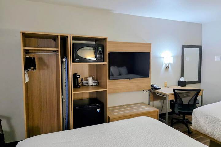 Room 11 of 29