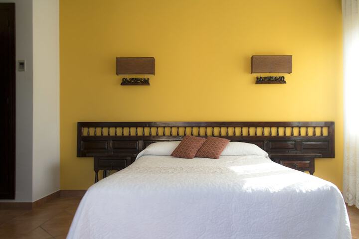 Room 7 of 38
