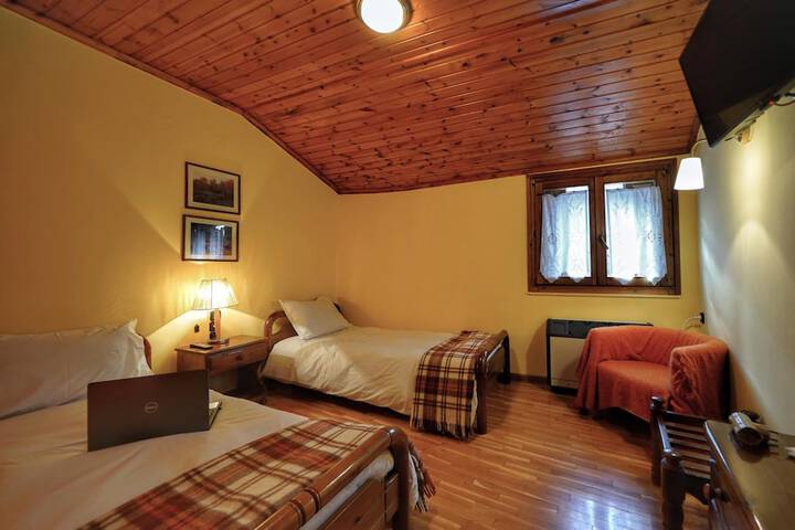 Room 28 of 70