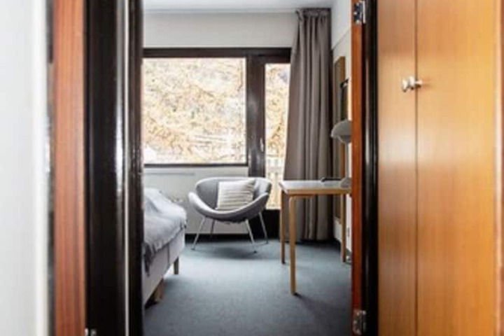 Room 19 of 51