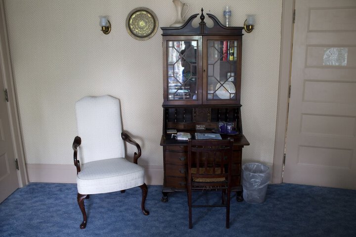 Room 7 of 80