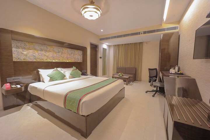 Room 18 of 42