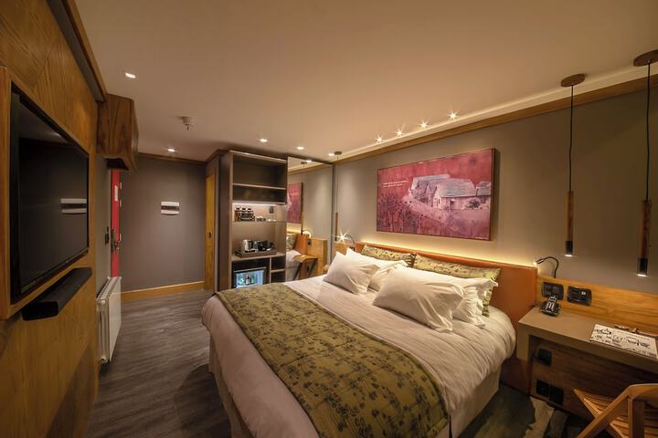 Room 18 of 47