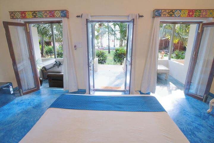 Room 5 of 96