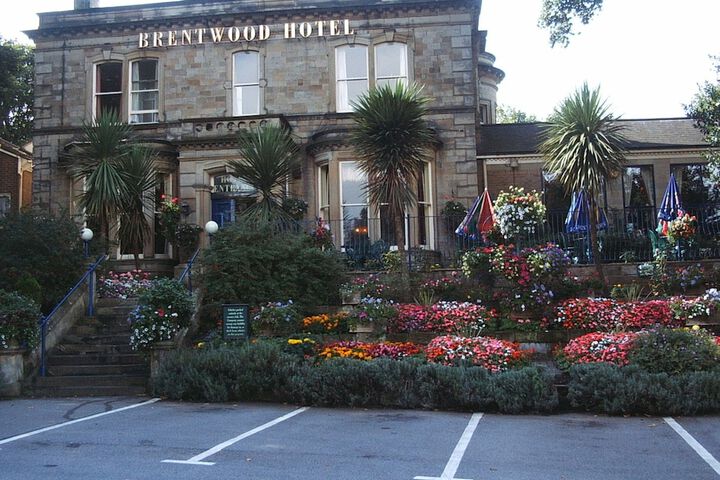 The Brentwood Hotel by Greene King Inns Image 1