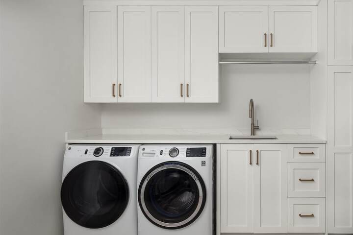 Laundry 109 of 227
