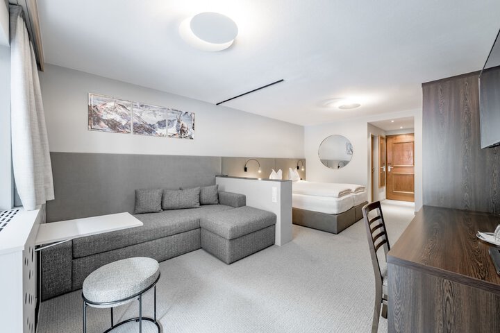 Room 75 of 106