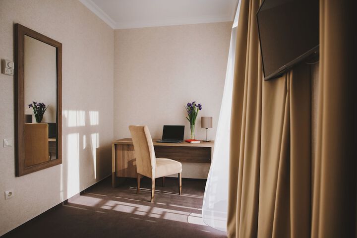 Room 40 of 70
