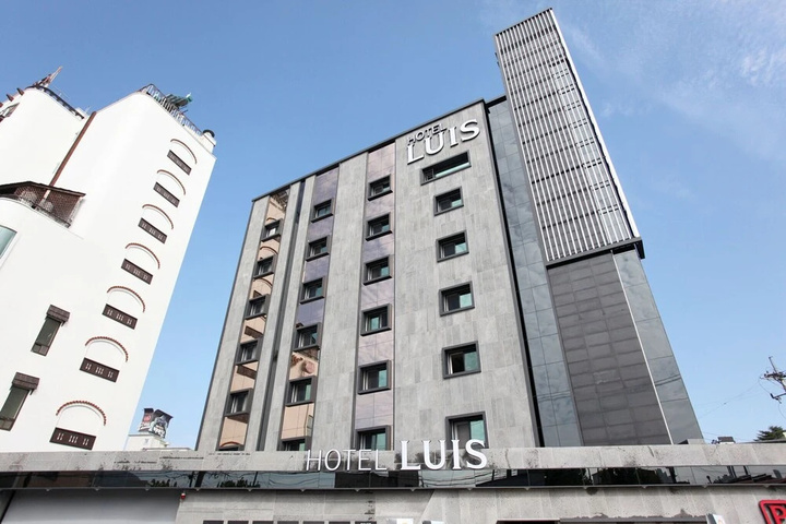 Daejeon Munchang Luis