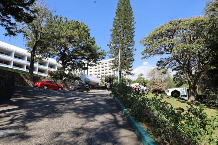 Hotel 41 of 42