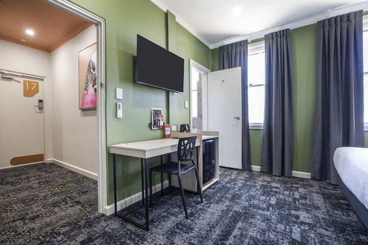 Room 13 of 67