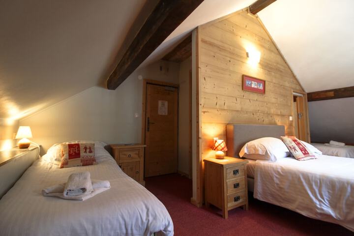 Room 43 of 60