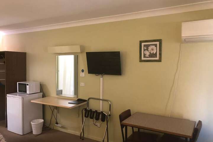 Room 13 of 47