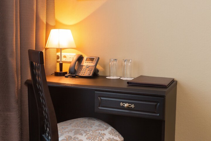 Room 28 of 91