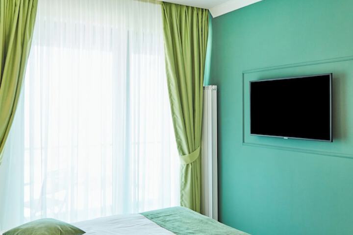 Room 31 of 100
