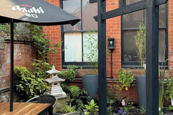 Terrace/Patio 8 of 11