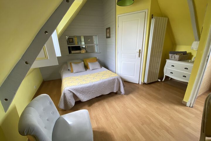 Room 8 of 29