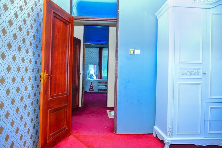 Room 5 of 70