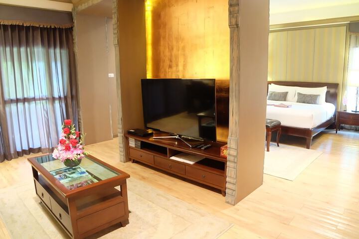 Room 45 of 140
