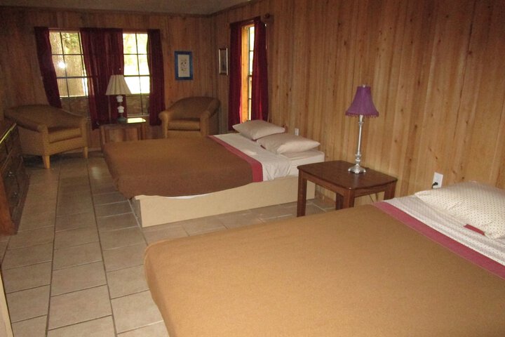 Room 9 of 96