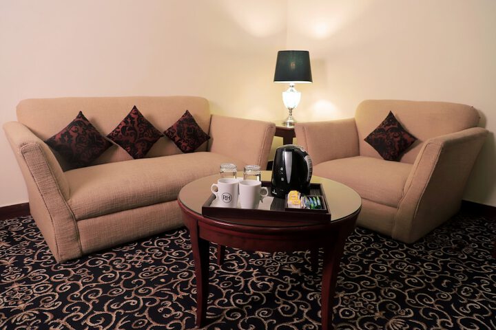 Room 18 of 45