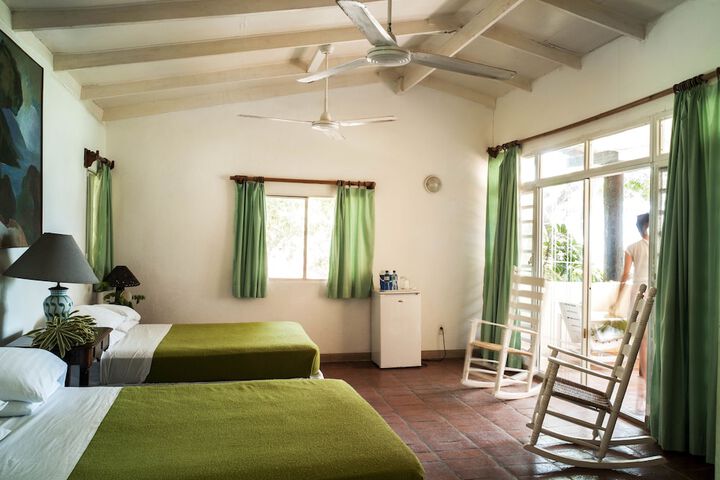 Room 10 of 71