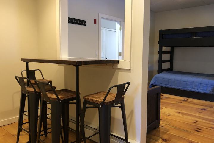 Room 46 of 77