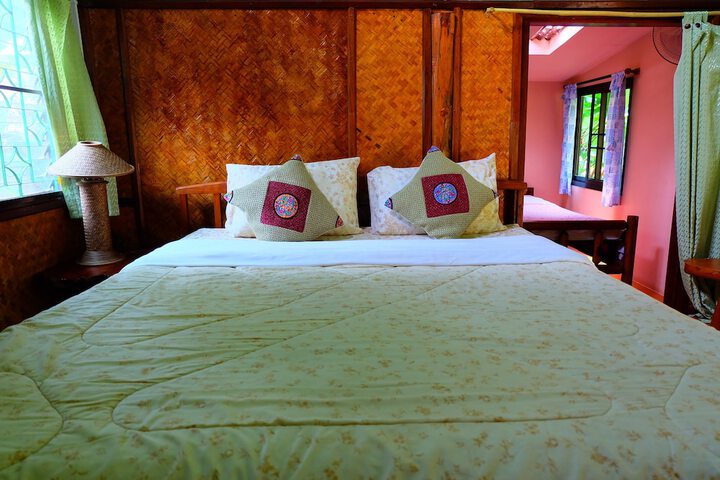 Room 28 of 70