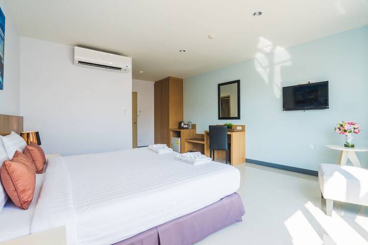 Room 9 of 46