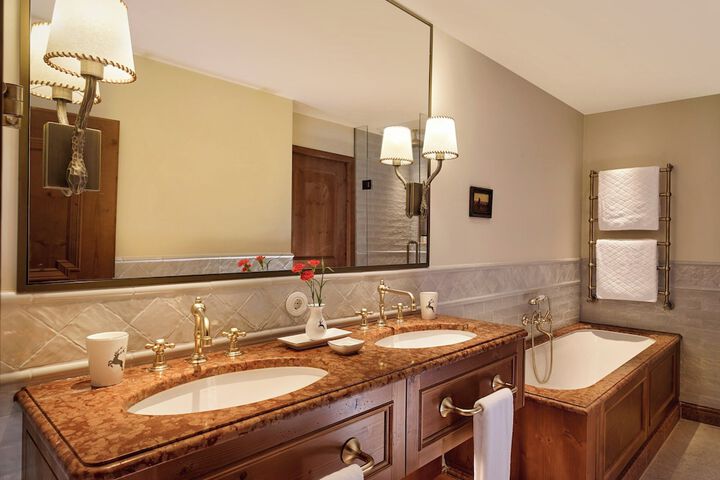 Clean Restrooms