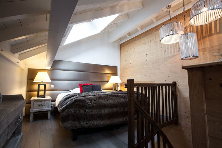 Room 17 of 43
