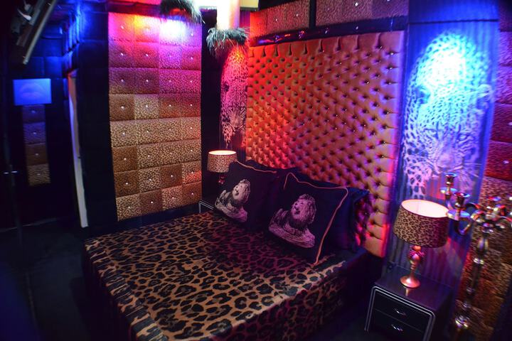 Room 50 of 139