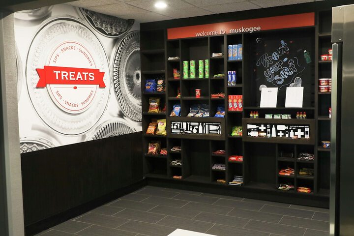 Snack bar