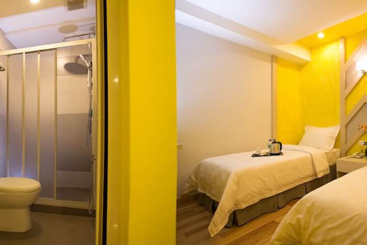 Room 31 of 41
